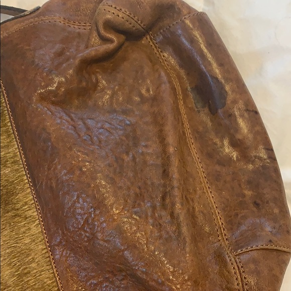 EUC leather bag by Amber Rose - Picture 6 of 8